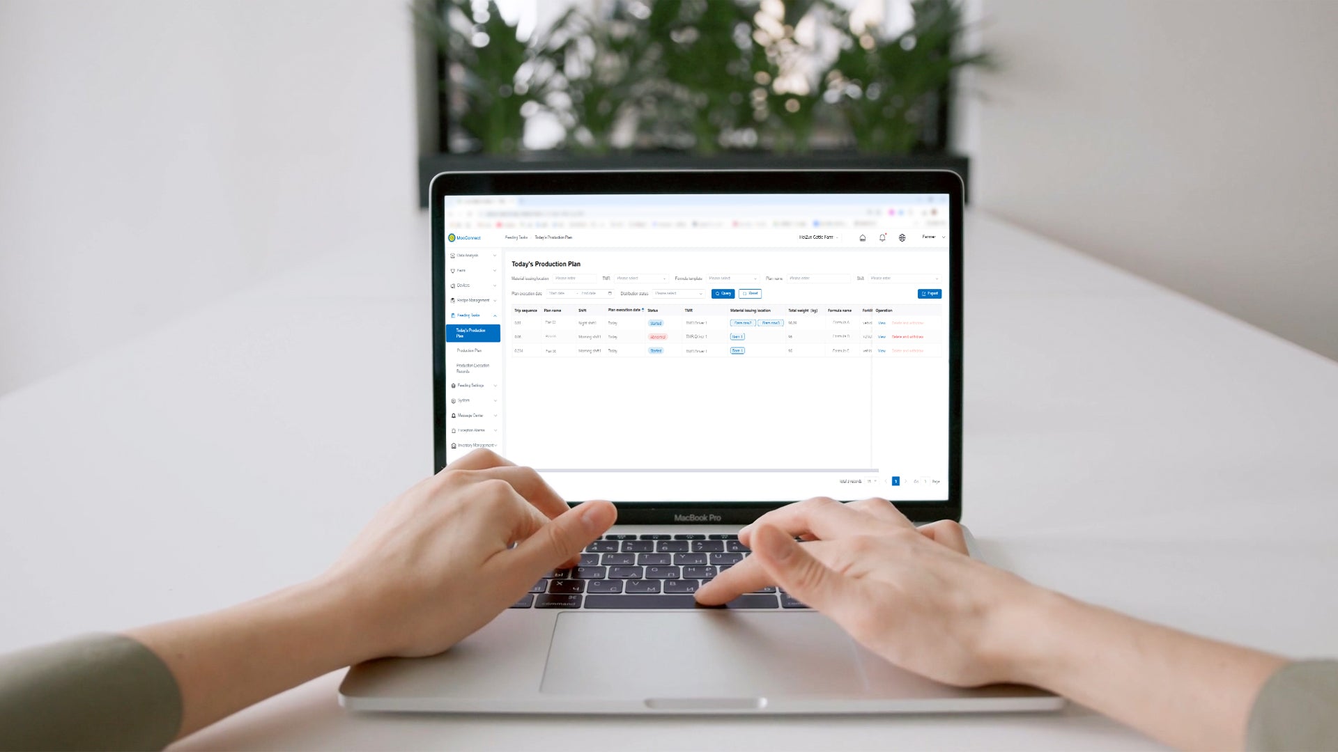 FeedLogger dashboard for planning dairy feed production
